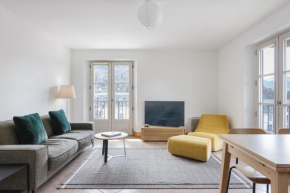 Conseil B - Chic 2BR City Center Apartment - Free Parking & Mountain View - By Cozee Rentals
